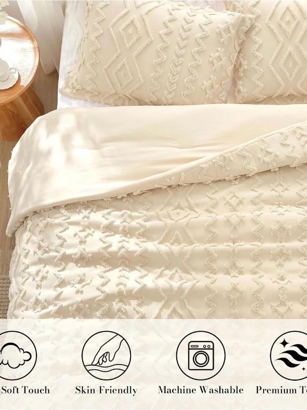 Amélie Home Tufted Boho Comforter Set Queen Size,